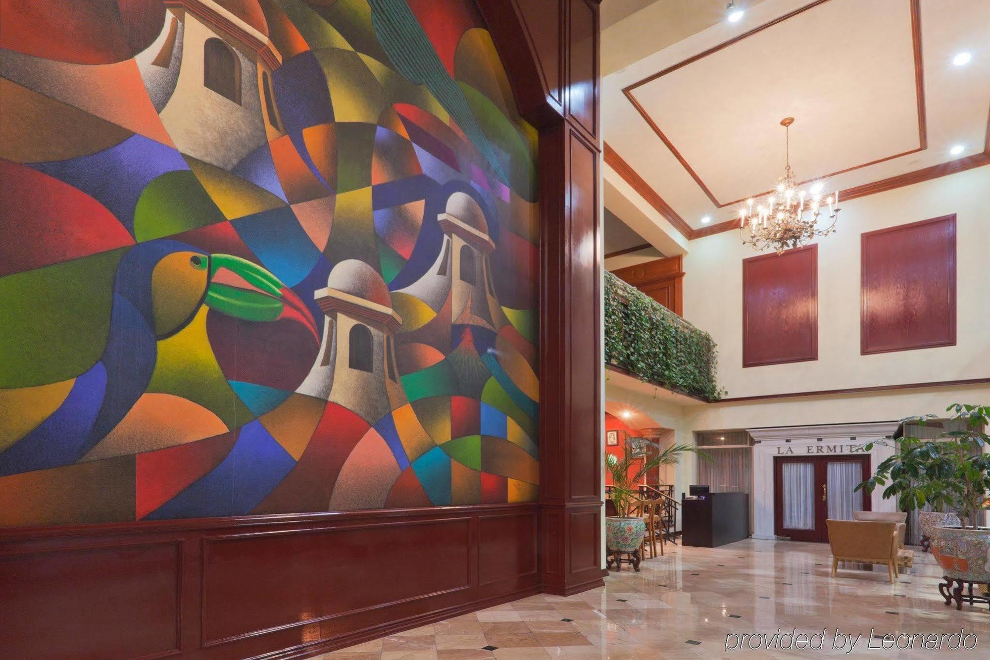 מלון Crowne Plaza Guatemala מראה חיצוני תמונה